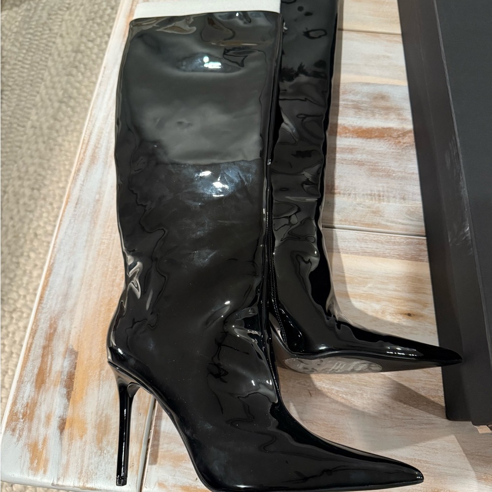 BNIB Sexy Black Patent Leather Stiletto Boots - Size 9.5 (EU size 40) - Picture 16 of 16